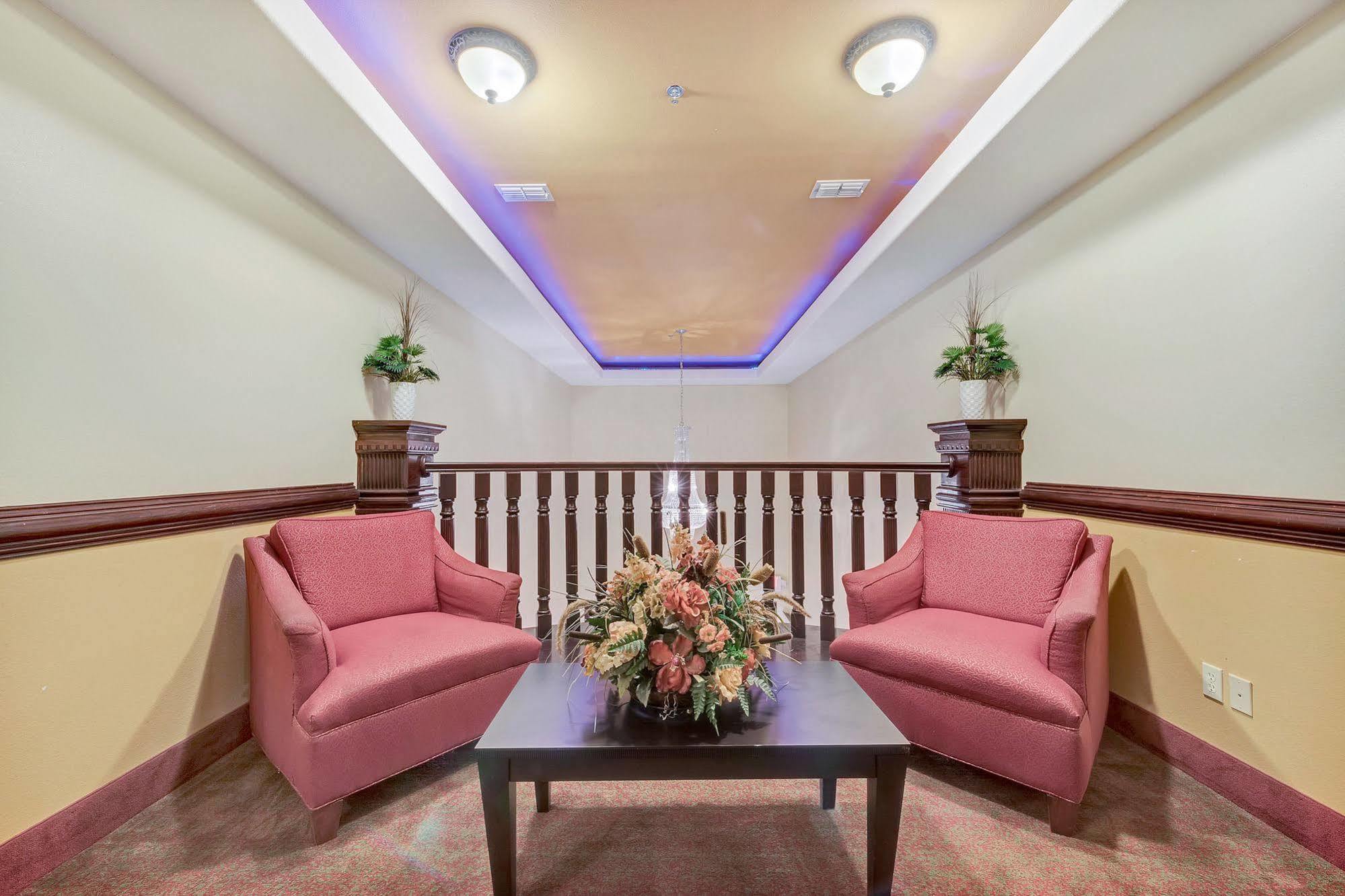Super 8 By Wyndham Hidalgo At La Plaza Mall & Mcallen Airport Ngoại thất bức ảnh