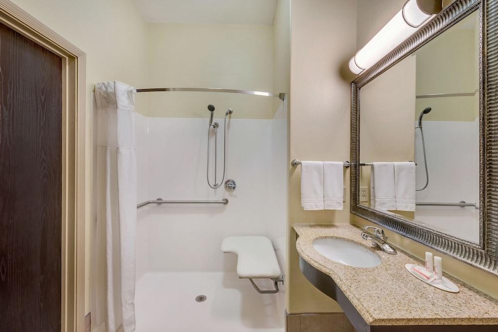 Super 8 By Wyndham Hidalgo At La Plaza Mall & Mcallen Airport Ngoại thất bức ảnh